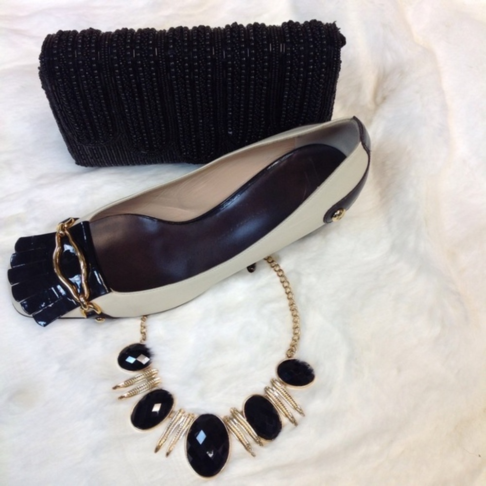 FASHION NECKLACE
